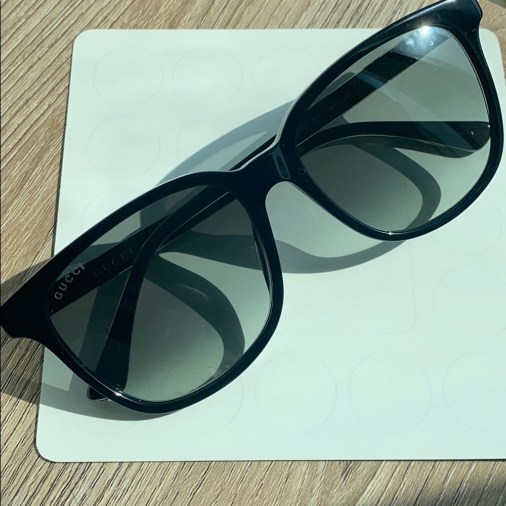 Gucci sunglasses